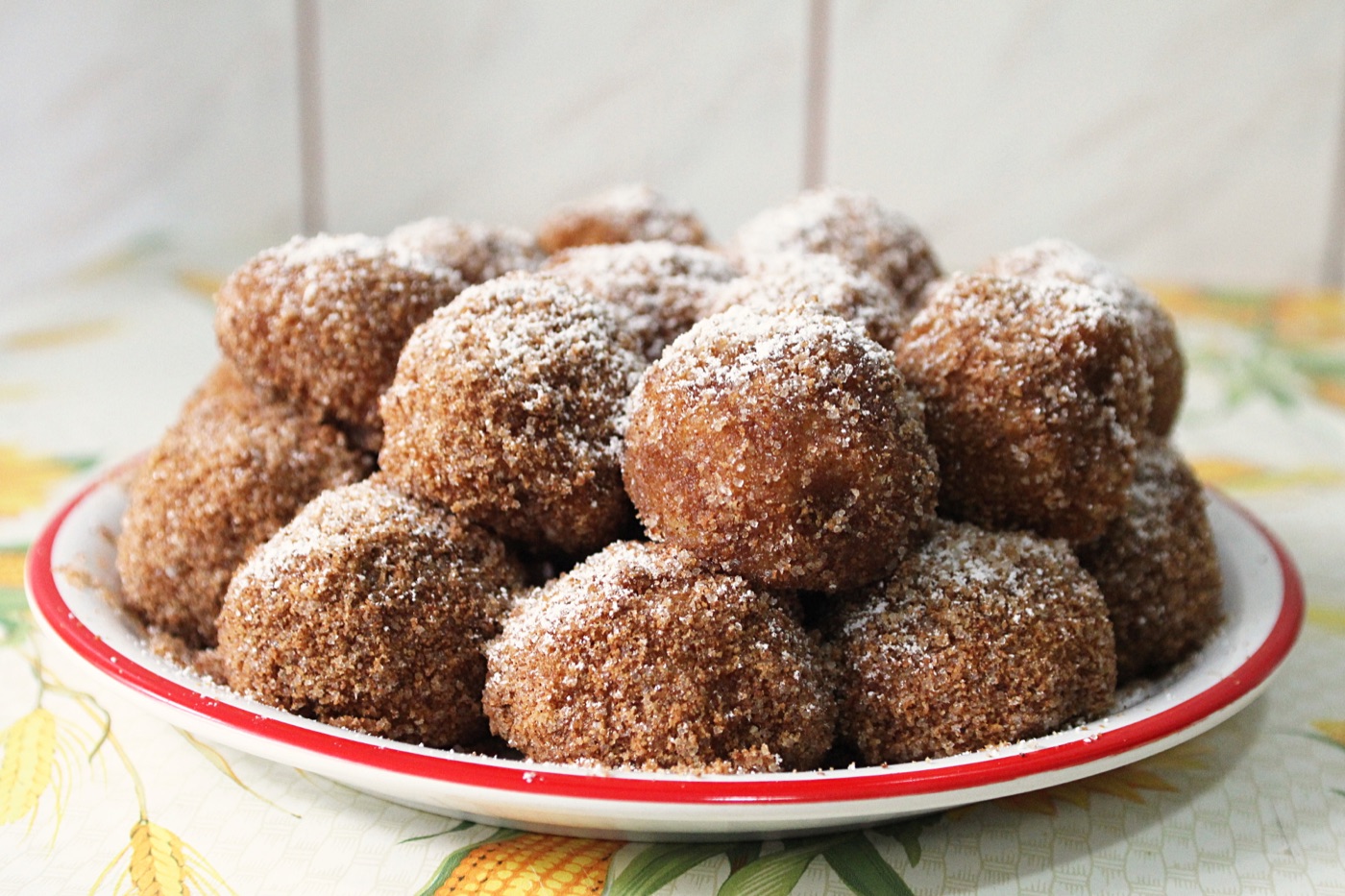 Găluște cu prune și pesmet rumen